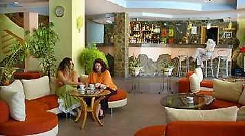 Ξενοδοχείο Regina Σάνι Μπιτς